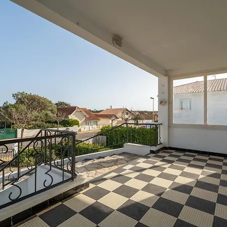 Maison 2* A 150m De L'ocean, 6 Pers, Terrasse, Jardin, Proche Activites - Fr-1-50-93 Holiday home *