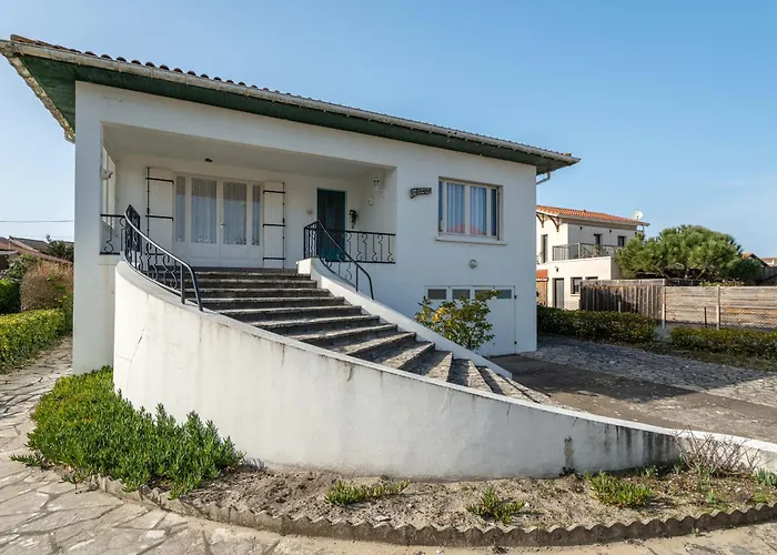 Maison 2* A 150m De L'ocean, 6 Pers, Terrasse, Jardin, Proche Activites - Fr-1-50-93 *